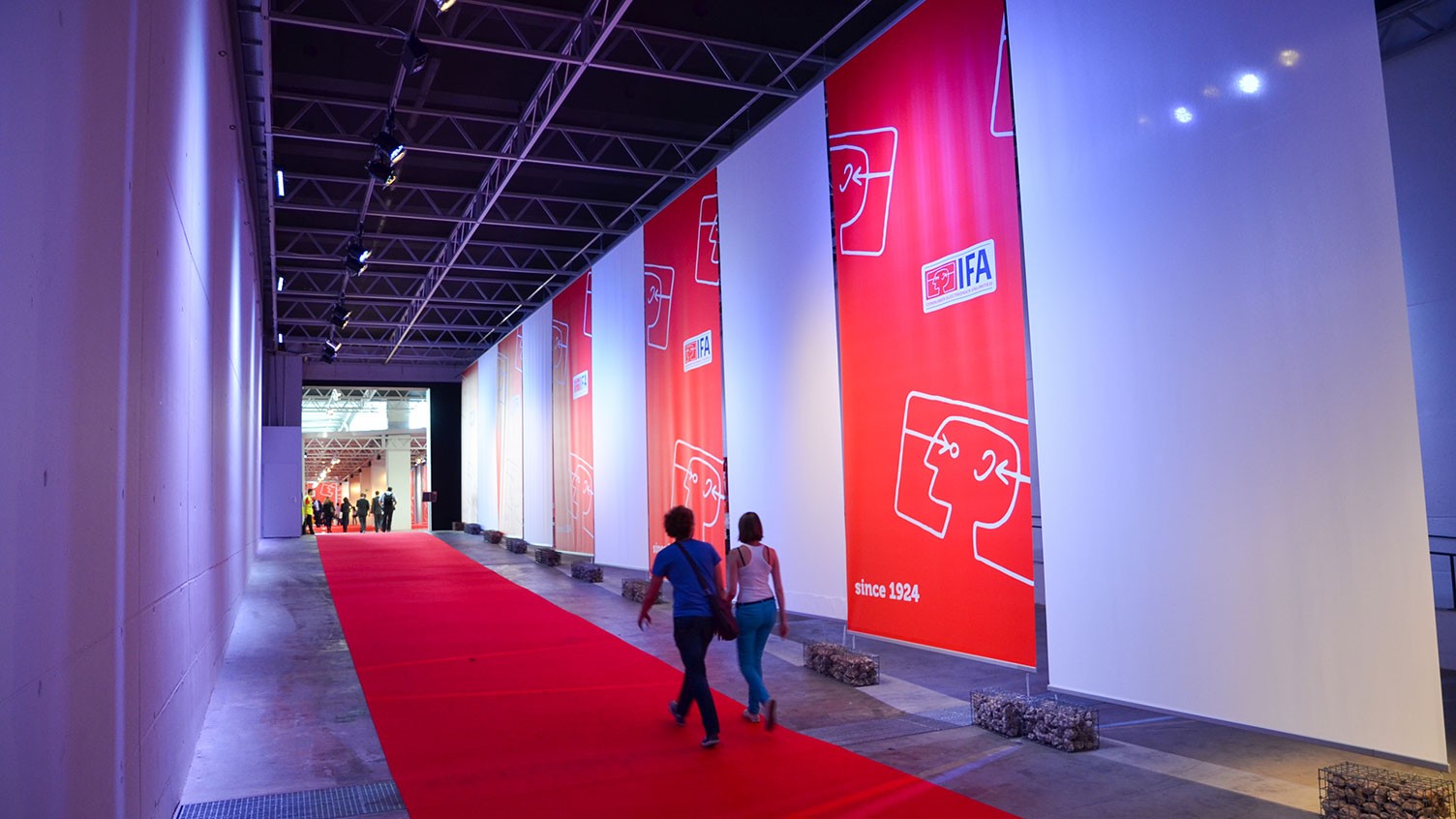 Connector Hall 7.1