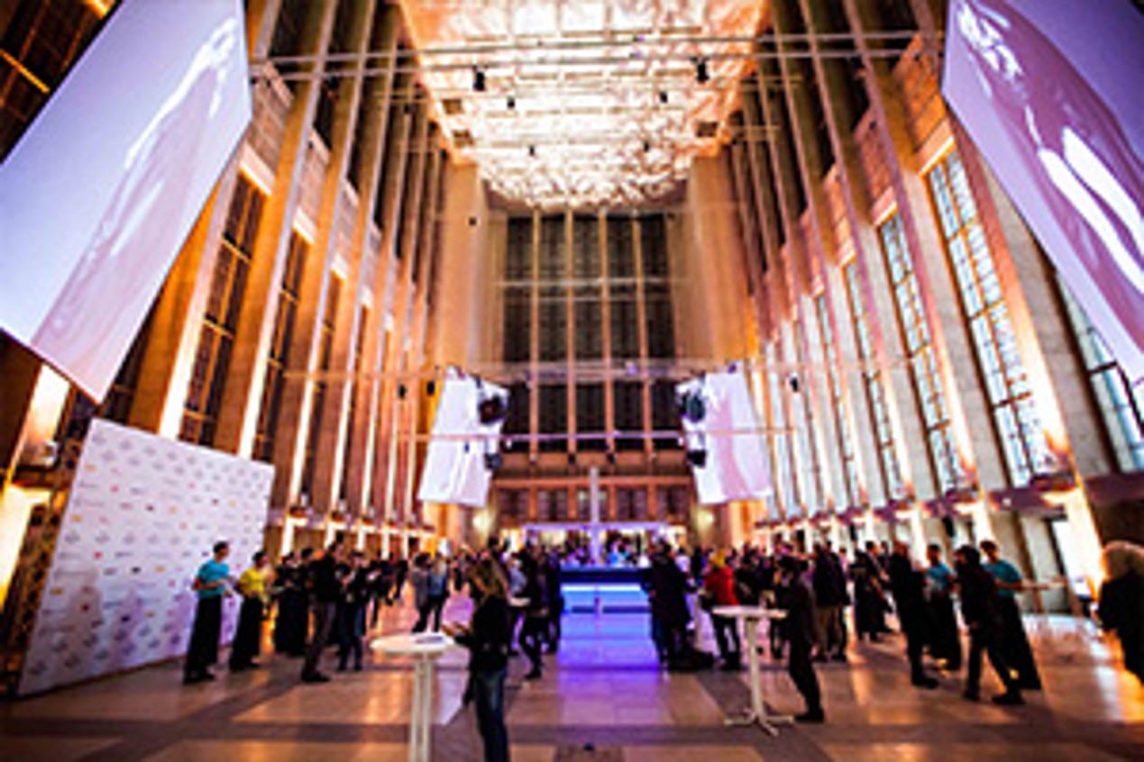 Hall 19