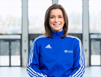 Franziska_Saro