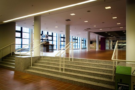 Hall 24